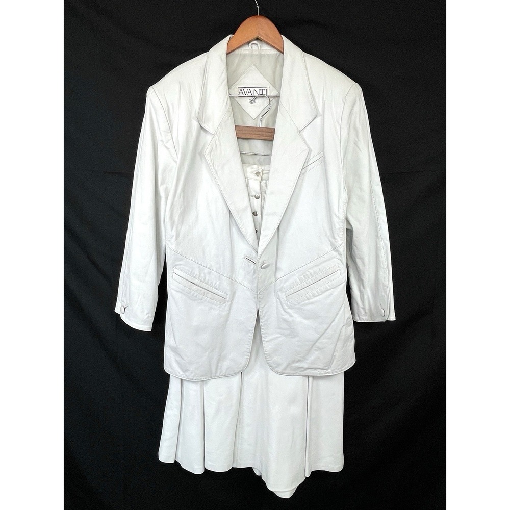 Vintage Avanti Womens 100% Leather Skirt & Blazer Set Size L Off‎ White